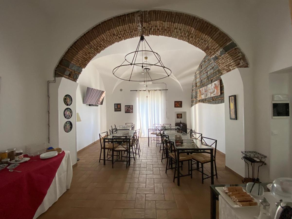 فندق Domus Giuliae تريكاستانيي المظهر الخارجي الصورة